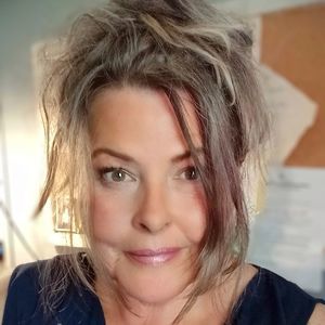 Meet your Posher, Christine